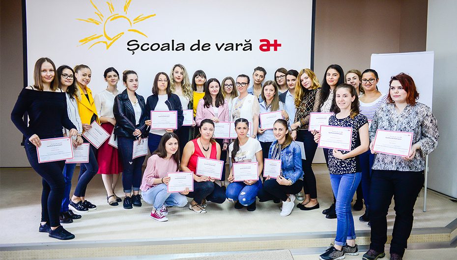 „Școala de vară a+” – Compania Antibiotice își instruiește viitorii specialiști