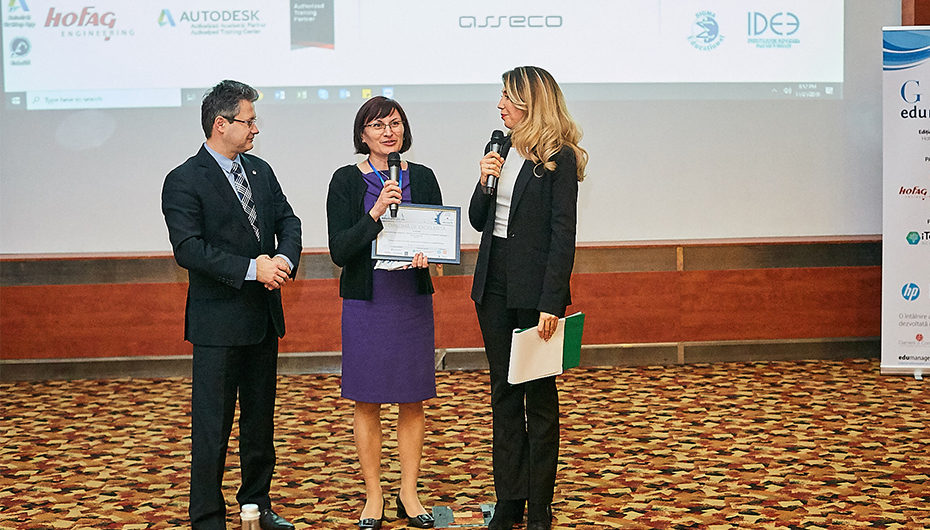 Premiu de excelență pentru proiectul „Alege să fii farmacist – Summerpharm”
