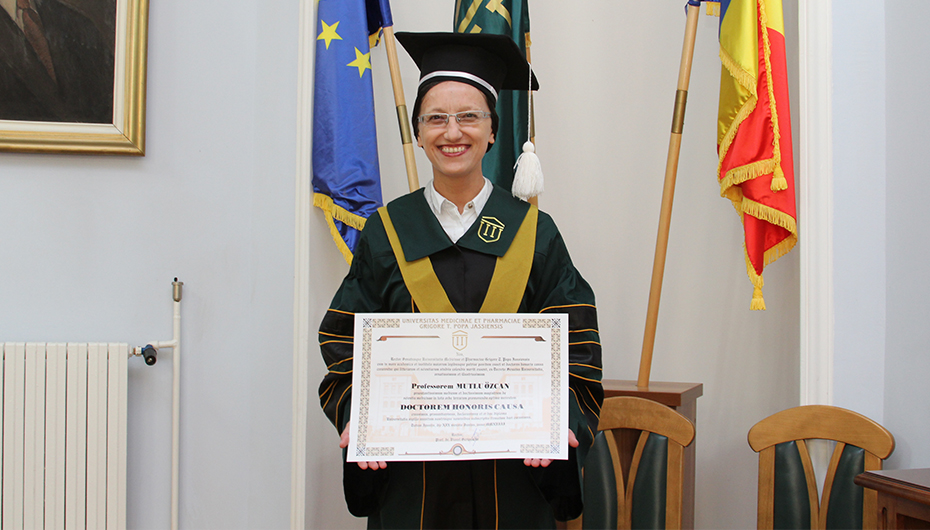 Decernarea titlului de Doctor Honoris Causa D-nei Profesor Mutlu Özcan, de la Universitatea din Zurich