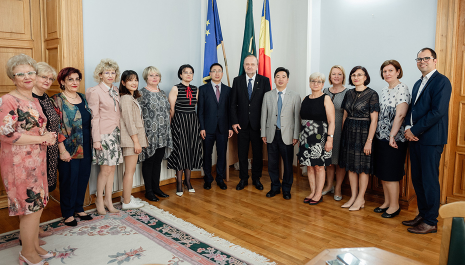 Acord bilateral de cooperare între UMF Iași și Universitatea de Medicină Chineză Shaanxi