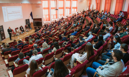 Festivitatea de deschidere a anului universitar la UMF Iași: „Avem în avantajul nostru experienţa anului trecut”