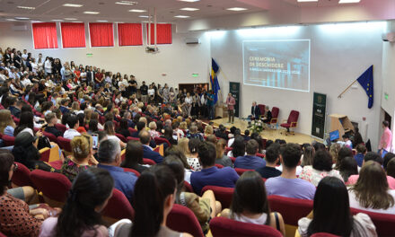 Deschiderea anului universitar 2023-2024 la UMF Iași: O zi memorabilă pentru cei 2027 de boboci
