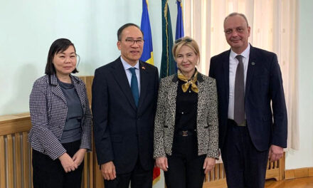 Vizita ambasadorului Vietnamului la UMF Iași: Parteneriate și oportunități academice