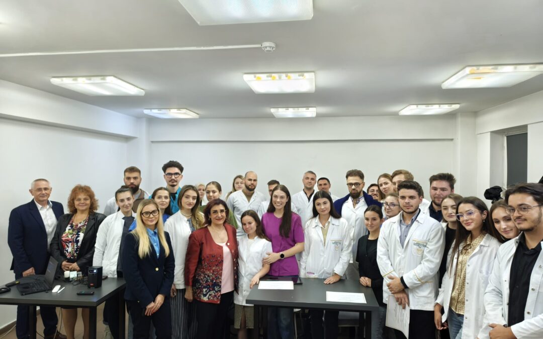 UMF Iași încheie proiectul DIS–SAS printr-o conferință dedicată antreprenoriatului studențesc în medicină