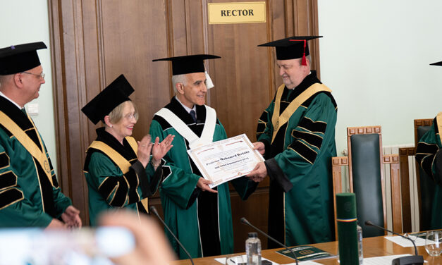 Prof. univ. dr. Mohamed Ketata, personalitate marcantă a spațiului academic francofon, a primit titlul de Doctor Honoris Causa al UMF Iași