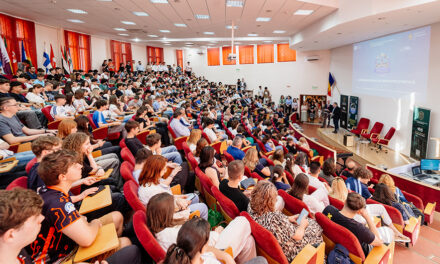 UMF Iași a deschis Olimpiada Națională de Creativitate Științifică 2026: cei mai creativi elevi din România, reuniți într-un spațiu al cercetării și inovației
