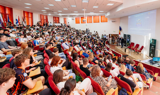 UMF Iași a deschis Olimpiada Națională de Creativitate Științifică 2026: cei mai creativi elevi din România, reuniți într-un spațiu al cercetării și inovației